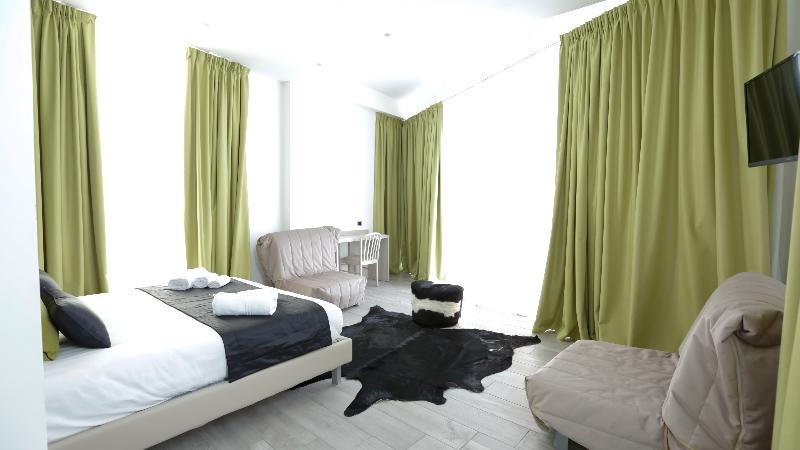 Ecumano Space Hotel 3*